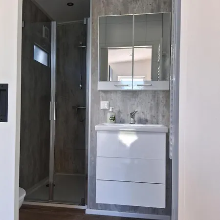 アパート Am Seeufer *