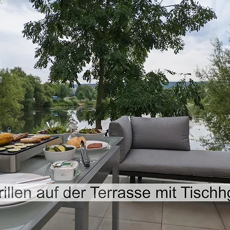 Am Seeufer